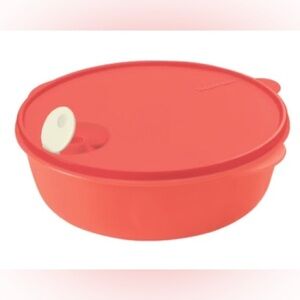 Tupperware CrystalWave PLUS  Container 2.75 Liter Coral Color